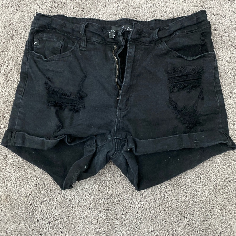 KanCan rolled hem, light destroy black shorts